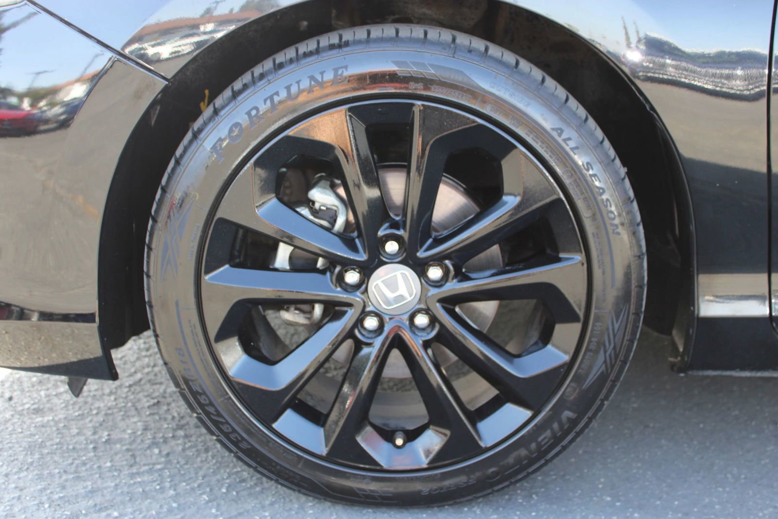 Used 2015 Honda Accord Sport image 6