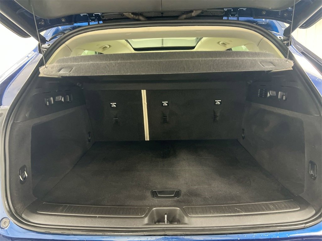 Used 2022 Buick Envision Avenir w/ Safety Package image 24