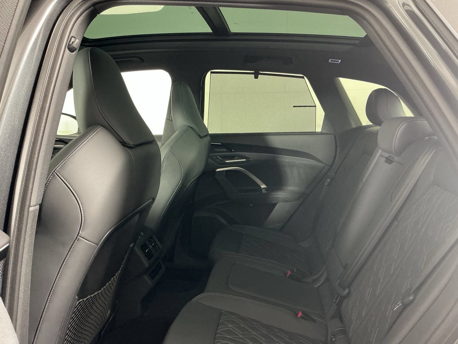 Used 2025 Audi SQ5 Premium Plus w/ Premium Plus Package AWD/4WD image 15