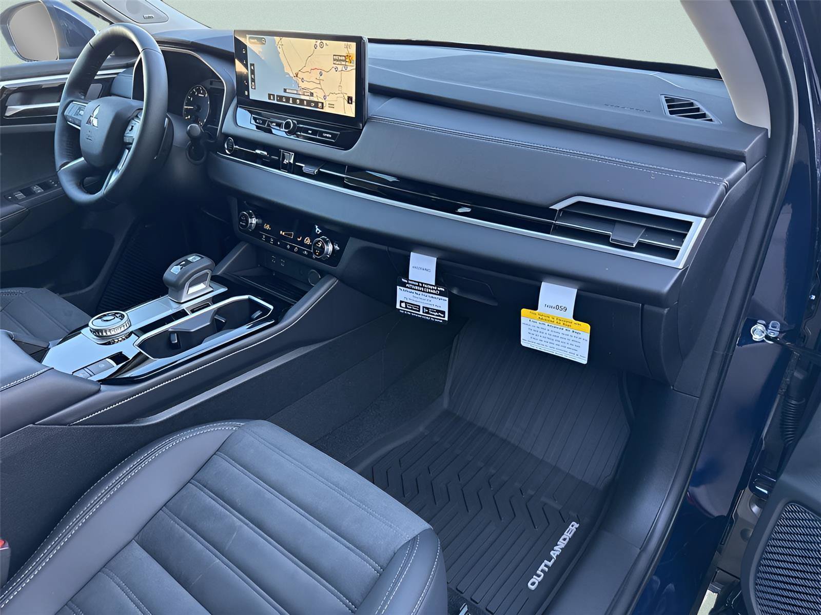 New 2026 Mitsubishi Outlander SE FWD image 24