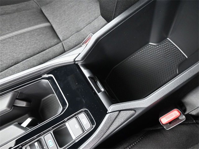 Used 2025 Honda Accord Sport image 9