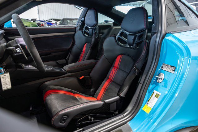 Used 2018 Porsche 911 GT3 RWD image 33