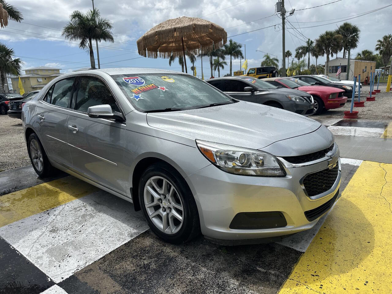 Used 2015 Chevrolet Malibu LT w/ Power Convenience Package image 3