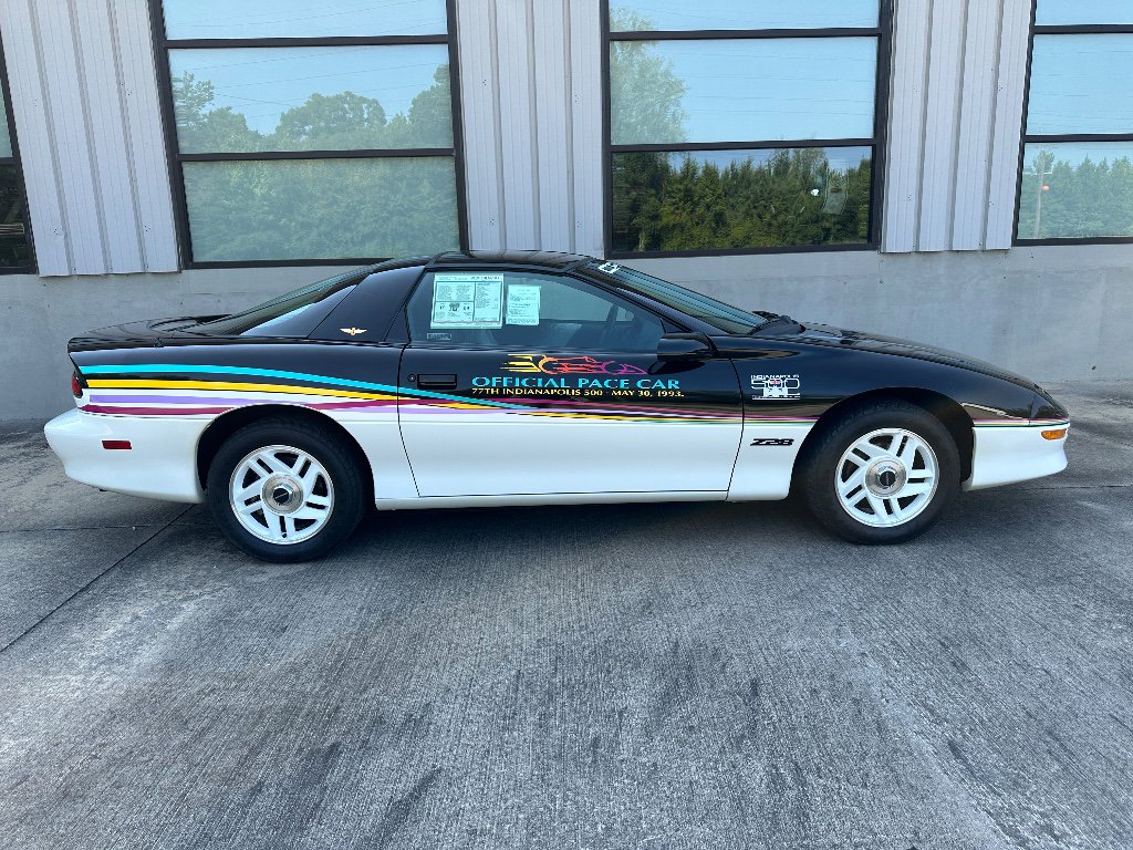 Used 1993 Chevrolet Camaro Z28 image 26