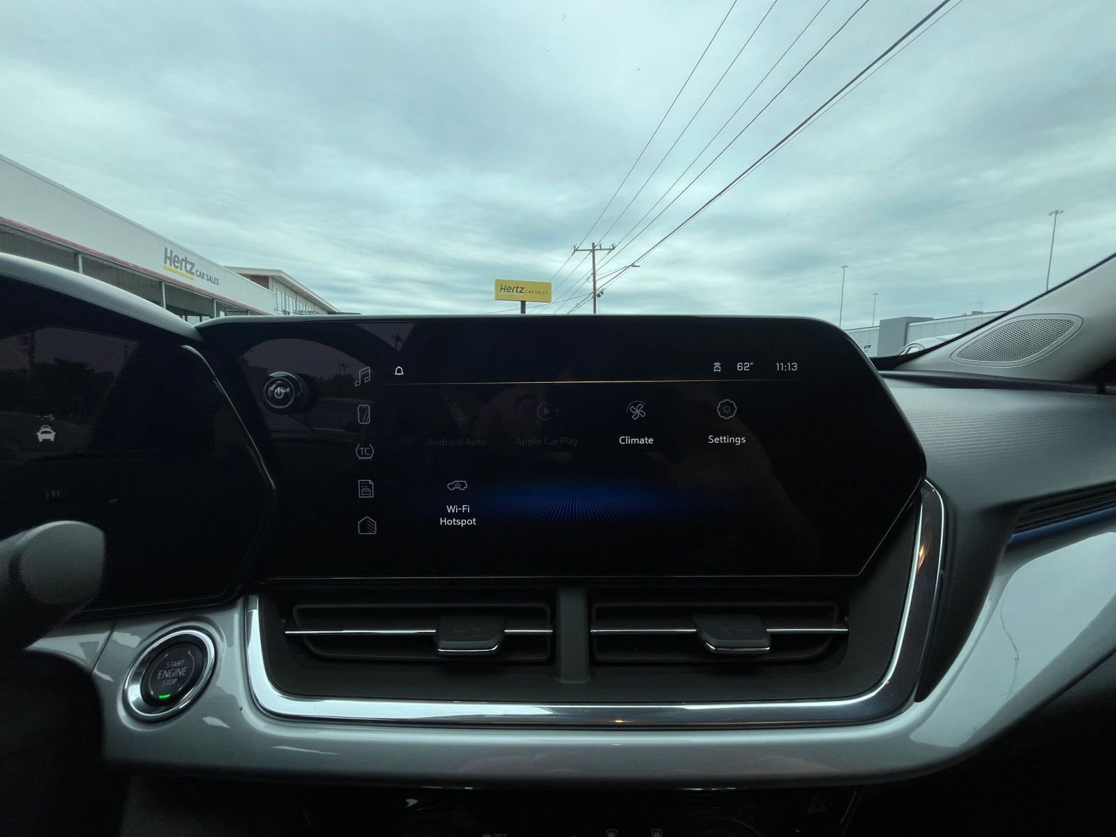 Used 2025 Chevrolet Trax LT FWD image 21