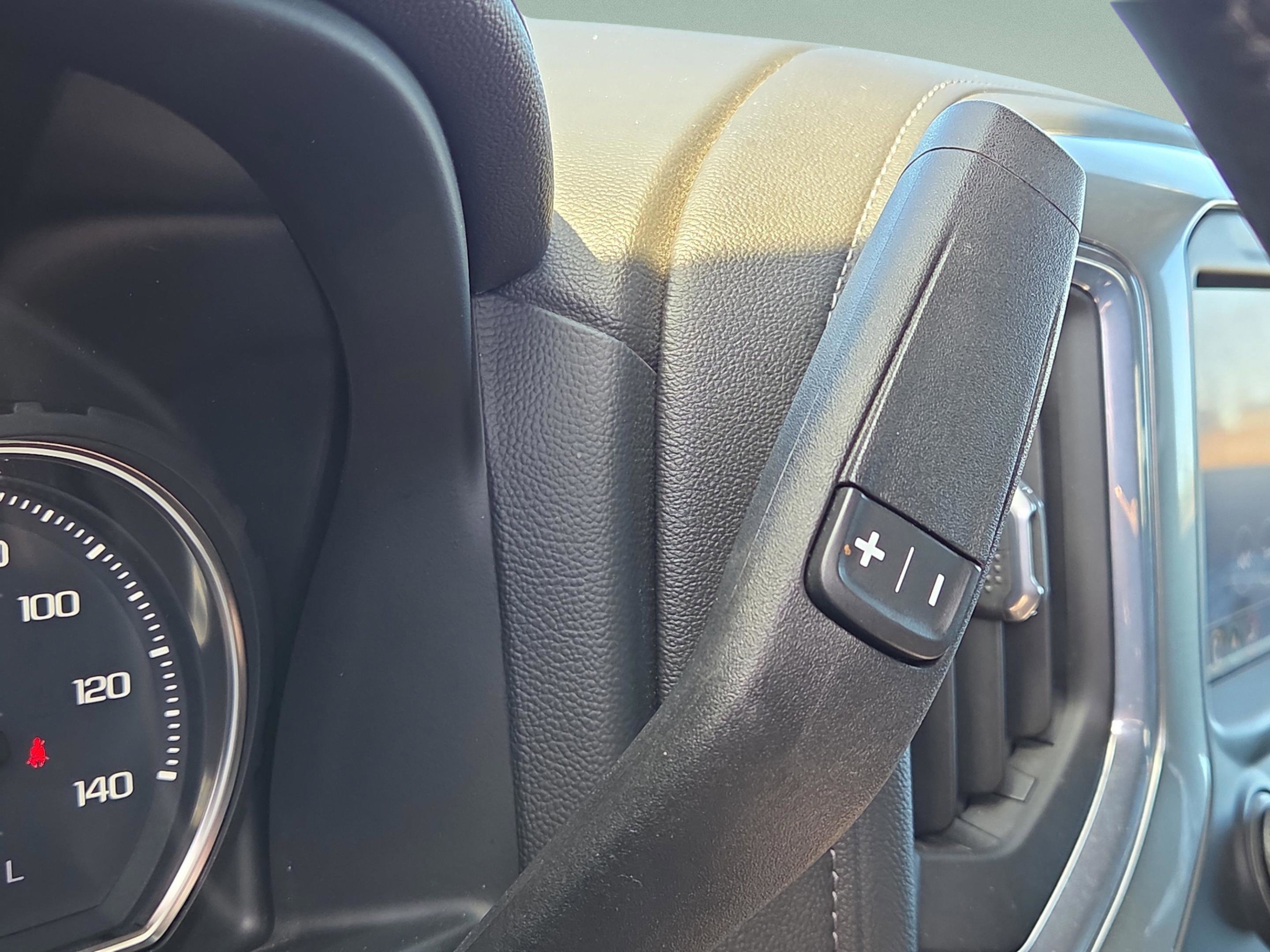 Used 2022 Chevrolet Silverado 2500 LTZ w/ LTZ Plus Package image 16