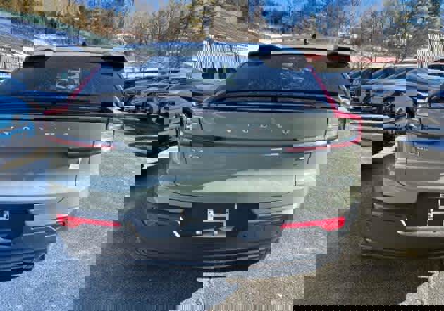 Certified 2023 Volvo C40 P8 Recharge Ultimate w/ Protection Package Premier image 4