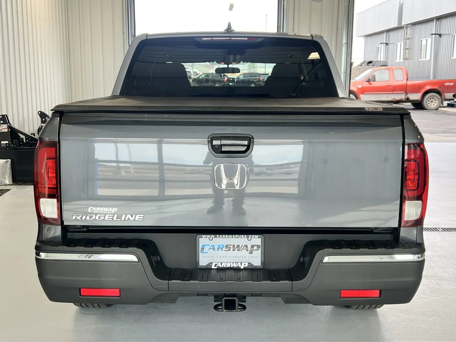 Used 2018 Honda Ridgeline RT image 4