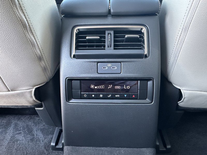 New 2025 MAZDA CX-90 3.3 Turbo w/ Preferred Package image 7