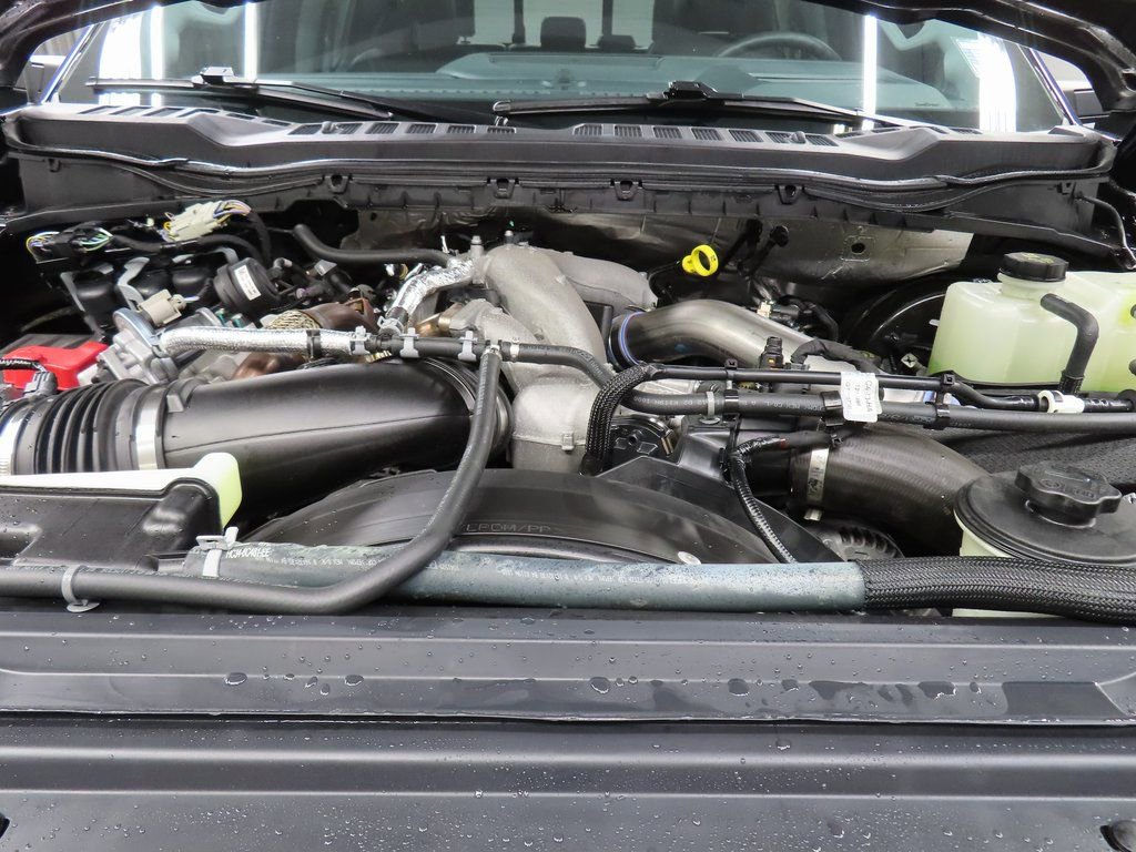 Used 2025 Ford F250 Lariat w/ Lariat Ultimate Package image 38