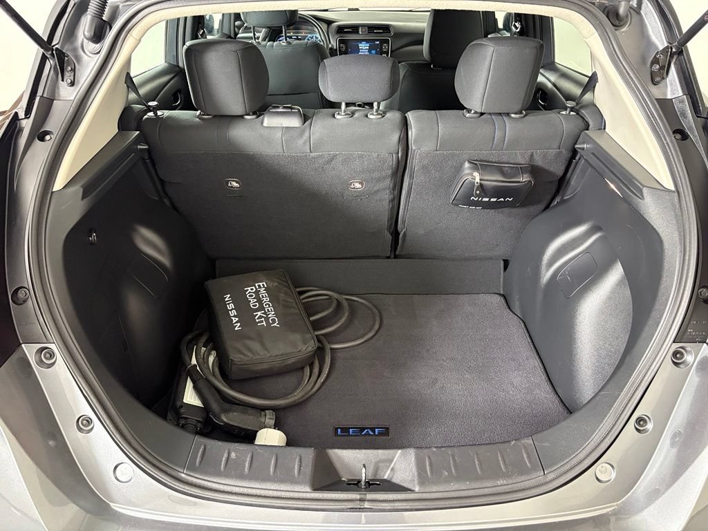 Used 2025 Nissan Leaf S FWD image 42