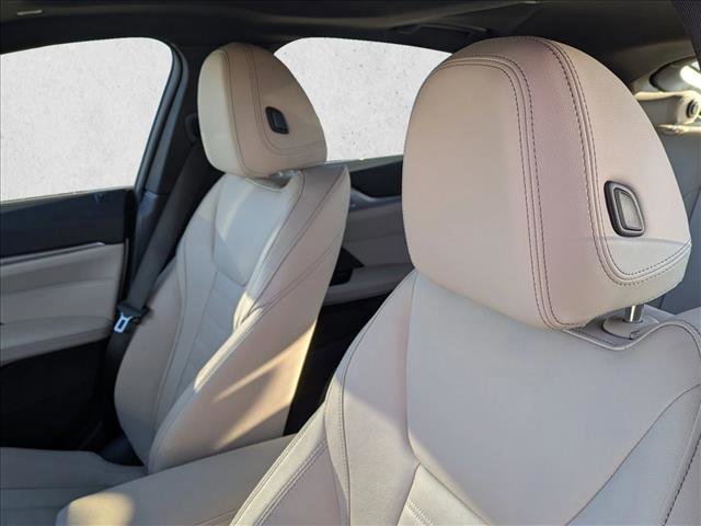 Used 2023 BMW i4 eDrive35 image 14