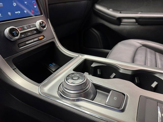 Certified 2022 Ford Edge SEL w/ Convenience Package image 18