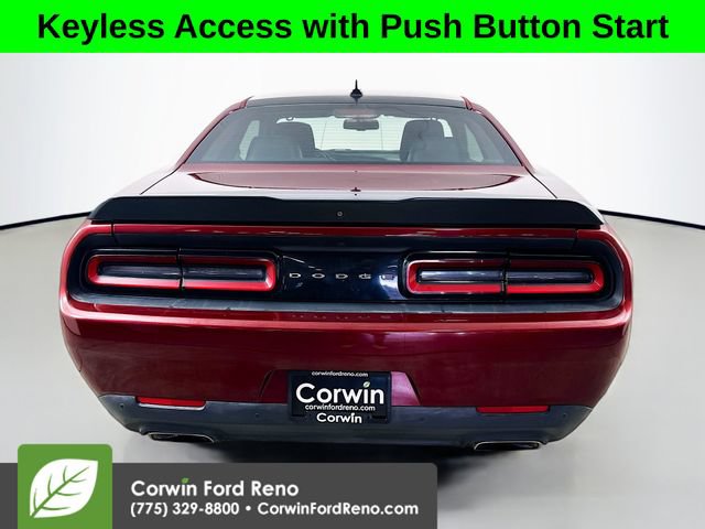 Used 2017 Dodge Challenger R/T Scat Pack w/ Leather Interior Group RWD image 6