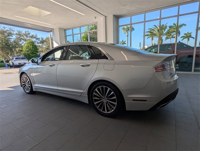 Used 2019 Lincoln MKZ Premiere image 10