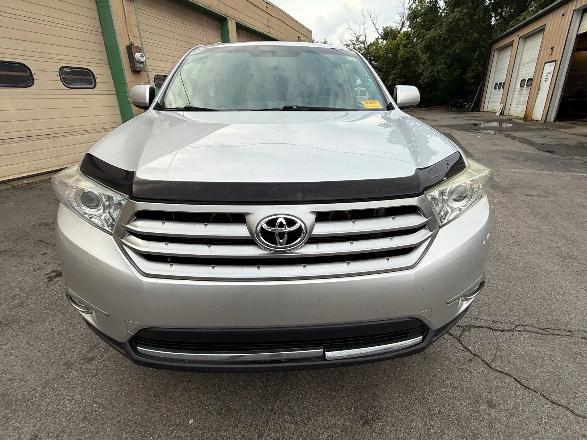 Used 2013 Toyota Highlander SE image 12