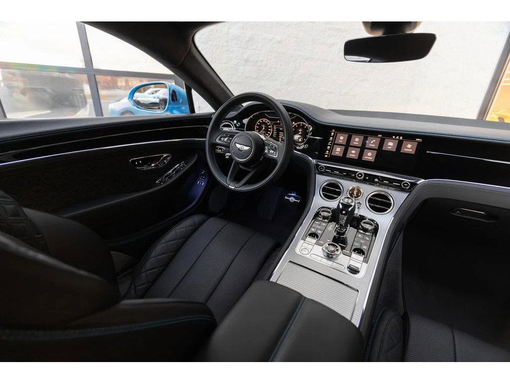 Certified 2022 Bentley Continental GT AWD/4WD image 31