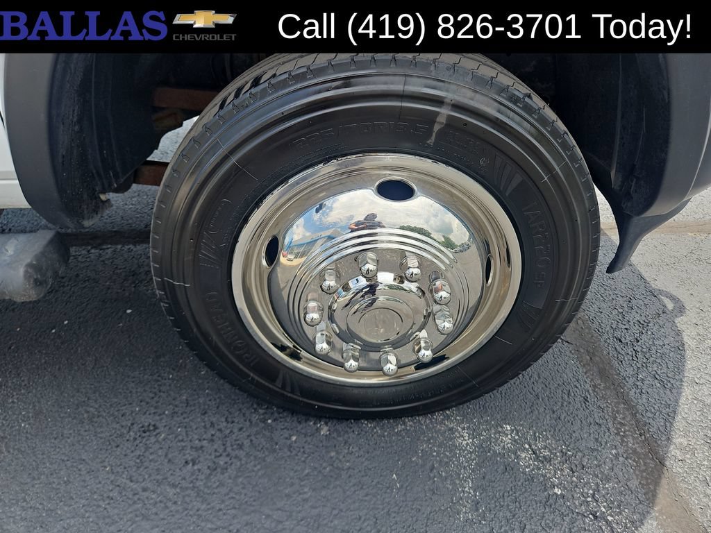 Used 2021 RAM 4500 Tradesman RWD image 27