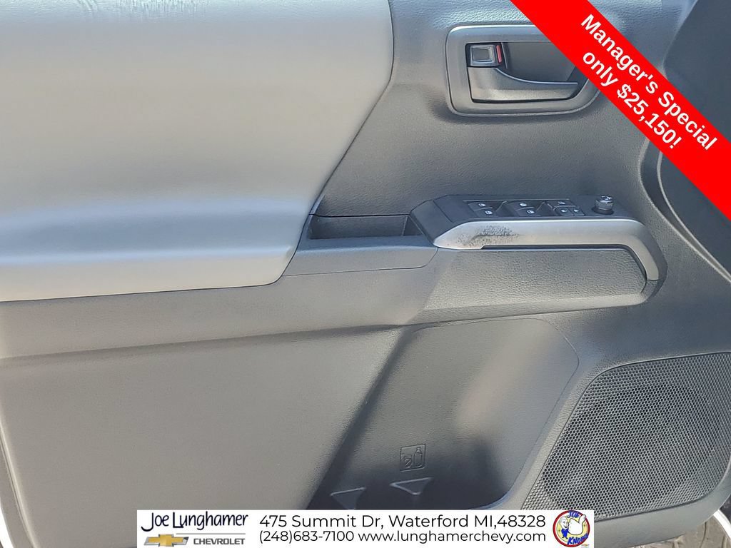Used 2019 Toyota Tacoma SR5 RWD image 20