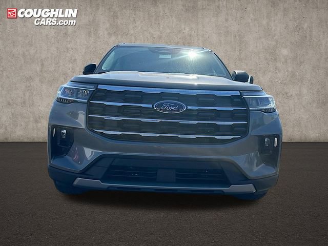 New 2025 Ford Explorer Active w/ Active Comfort Package image 2