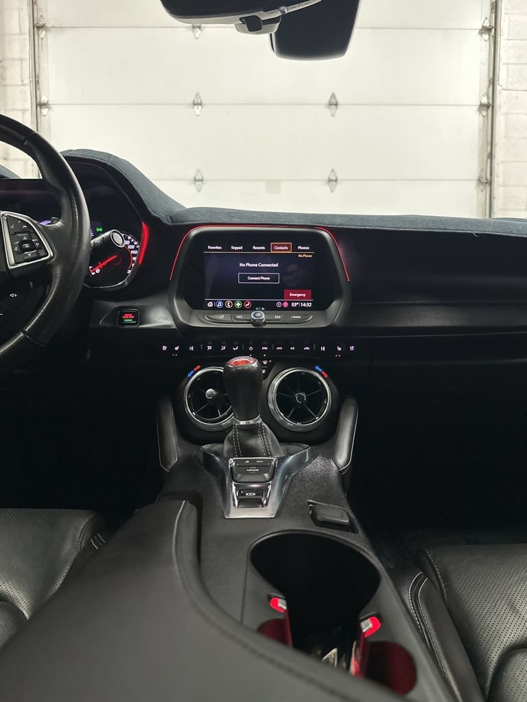 Used 2019 Chevrolet Camaro SS RWD image 24