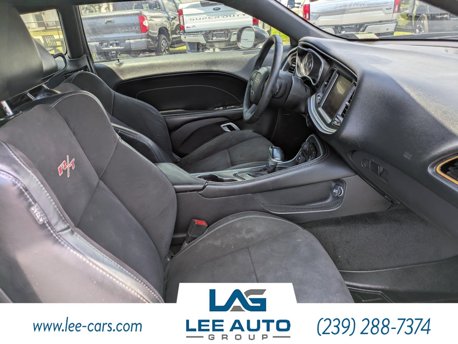 Used 2015 Dodge Challenger R/T Plus RWD image 12