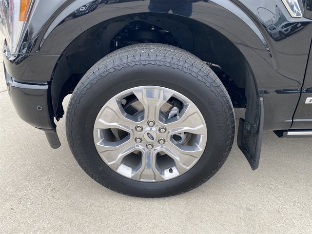 Certified 2023 Ford F150 Platinum w/ Equipment Group 701A High image 20