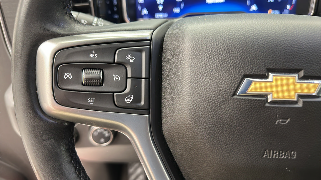 Used 2024 Chevrolet Silverado 1500 LT AWD/4WD image 20