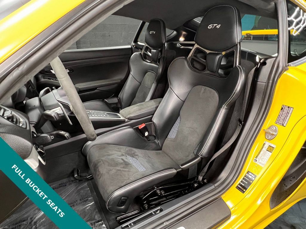 Used 2023 Porsche 718 Cayman GT4 image 3
