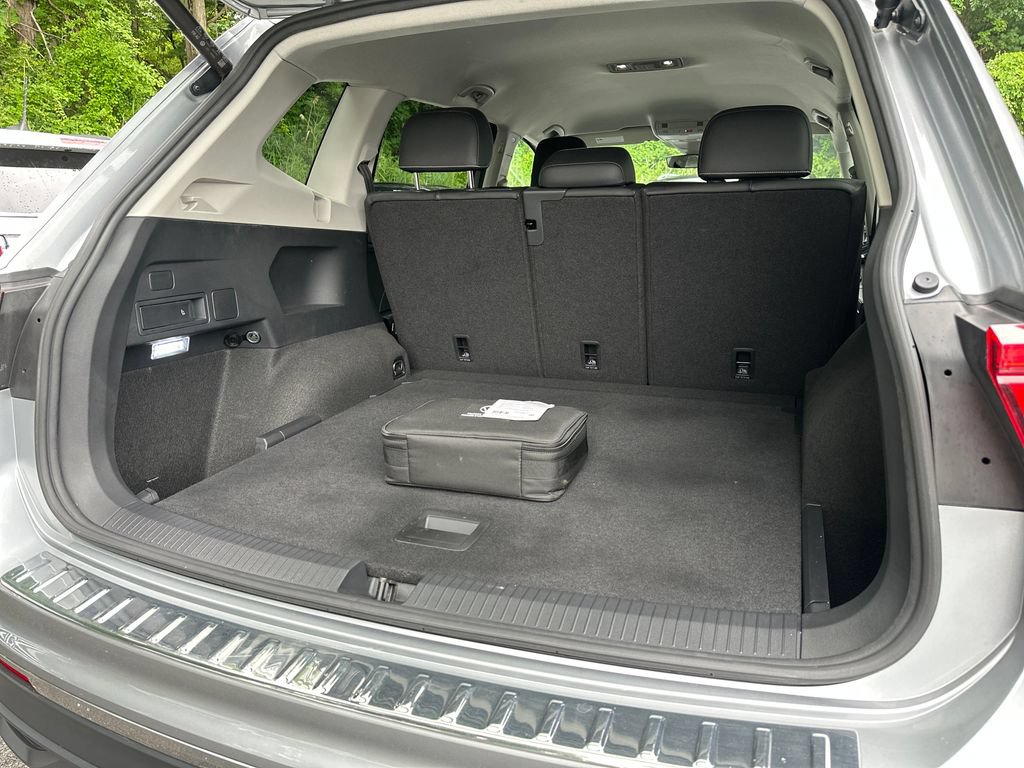 Certified 2024 Volkswagen Tiguan SE AWD/4WD image 19