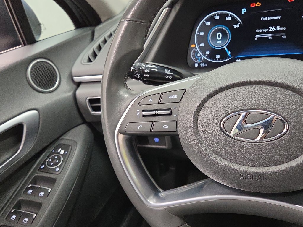 Used 2020 Hyundai Sonata SEL w/ Convenience + Sunroof Package FWD image 18