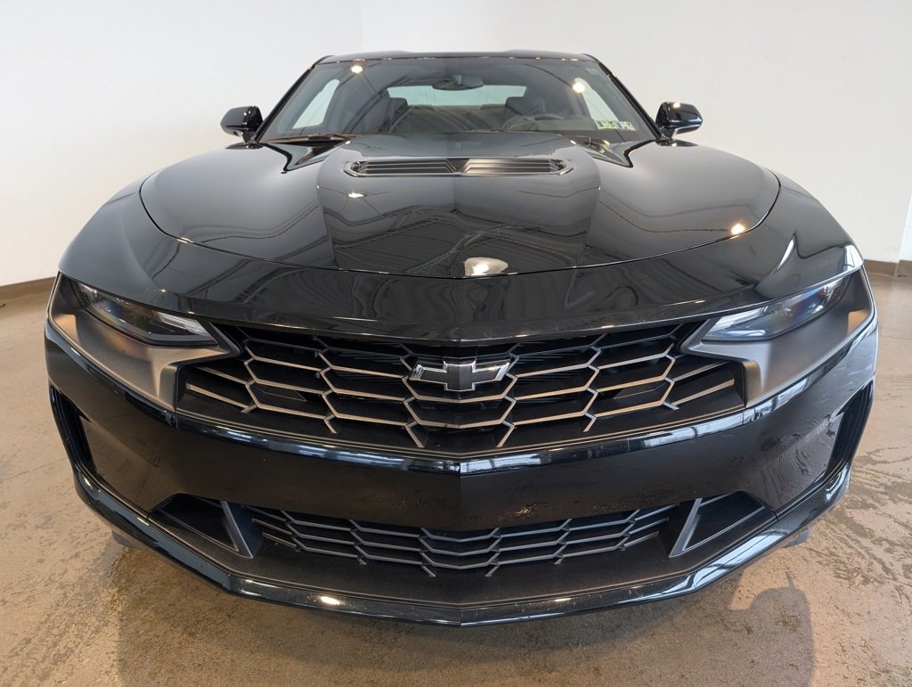 Used 2024 Chevrolet Camaro LT video 2