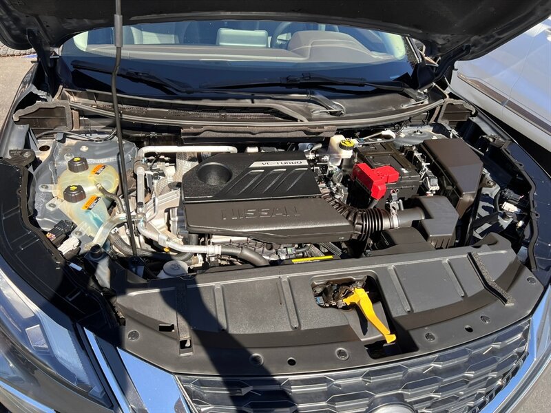 Used 2023 Nissan Rogue SV AWD/4WD image 34