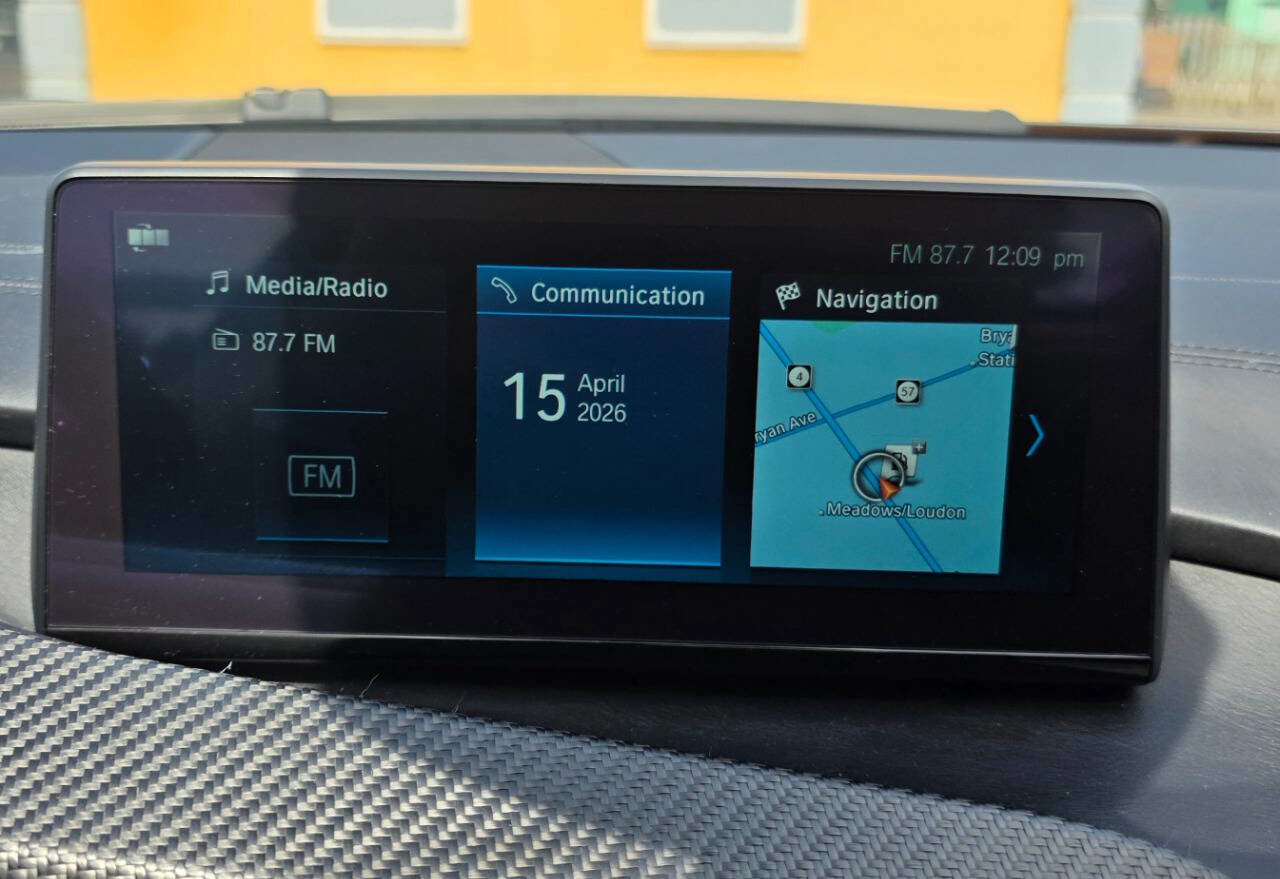 Used 2019 BMW i8 Roadster image 48
