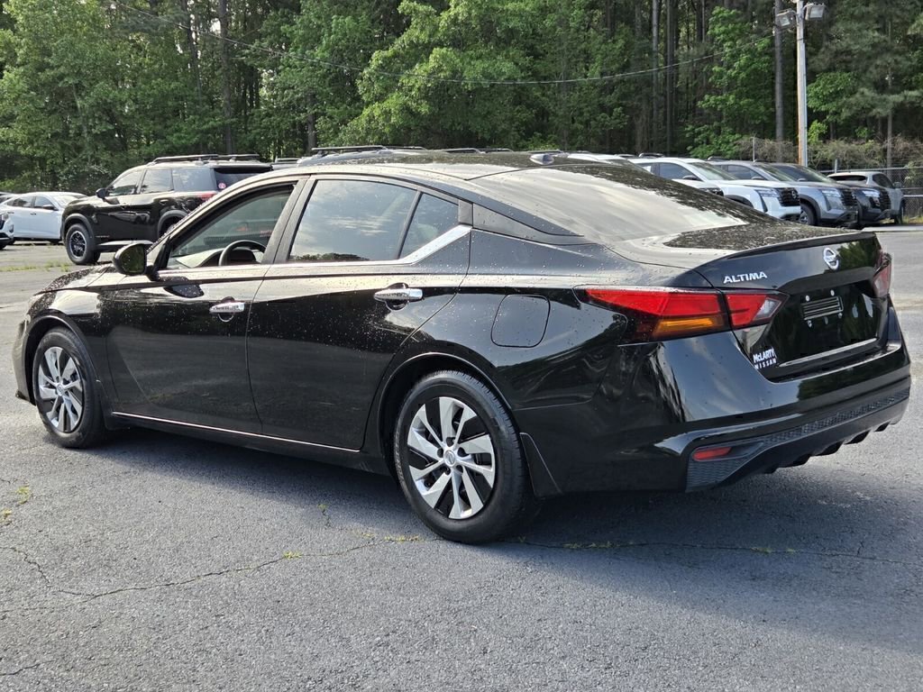 Used 2019 Nissan Altima 2.5 S FWD image 3
