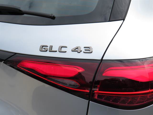 Used 2025 Mercedes-Benz GLC 43 AMG 4MATIC image 33