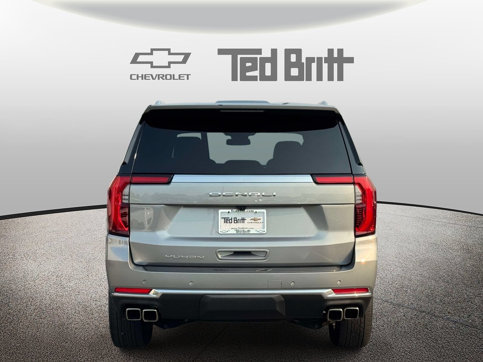 Used 2025 GMC Yukon Denali AWD/4WD image 5