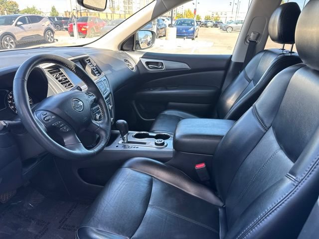 Used 2020 Nissan Pathfinder SL AWD/4WD image 9