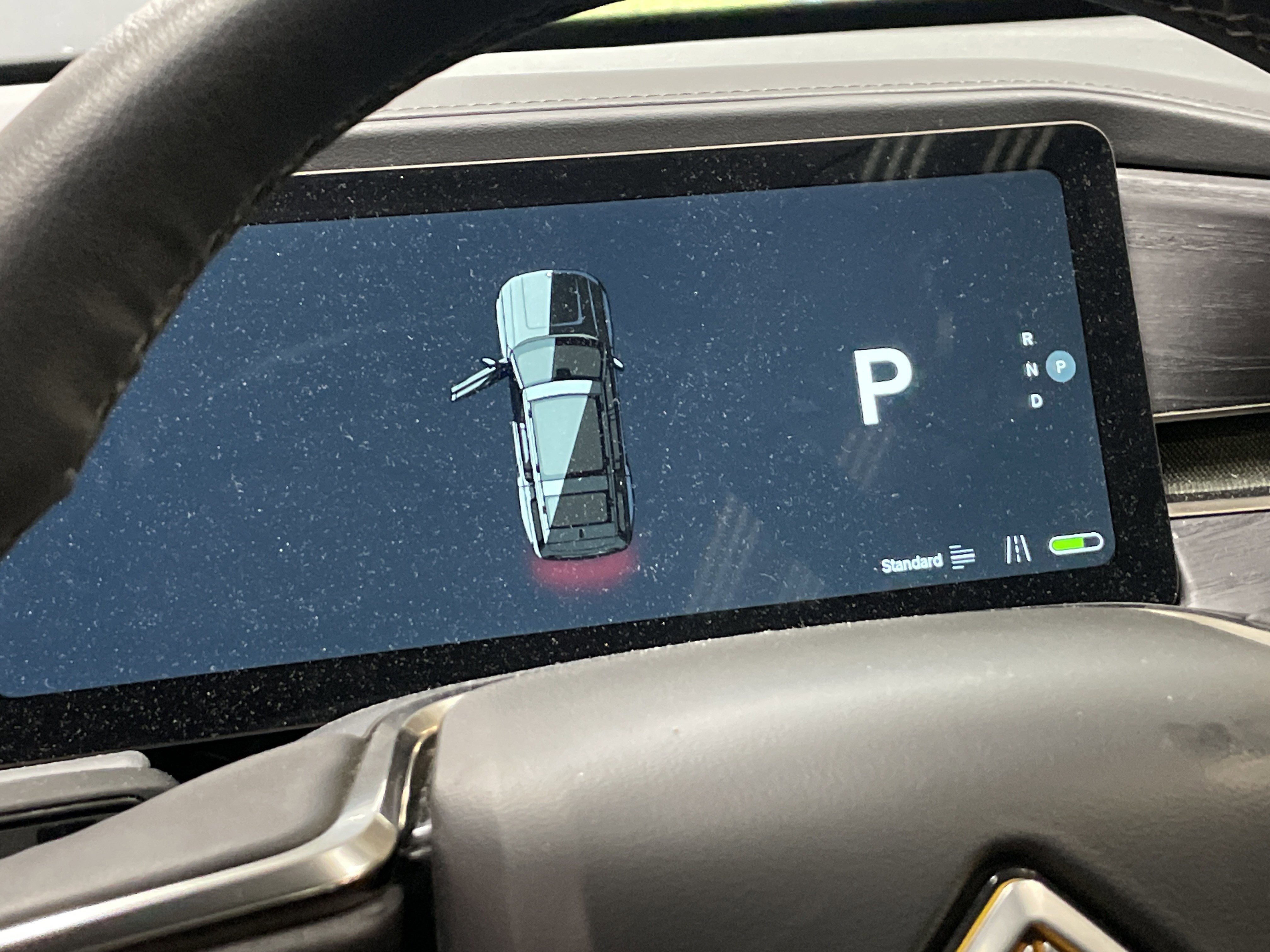 Used 2025 Rivian R1S Adventure AWD/4WD image 11