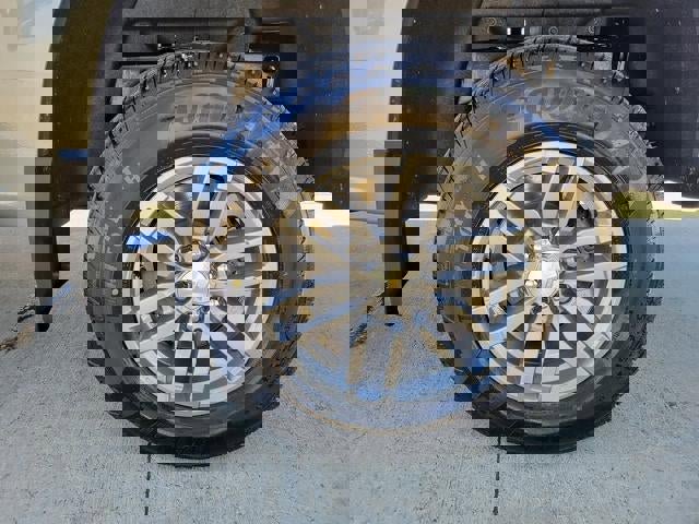 New 2025 Chevrolet Colorado LT w/ LT Convenience Package image 7