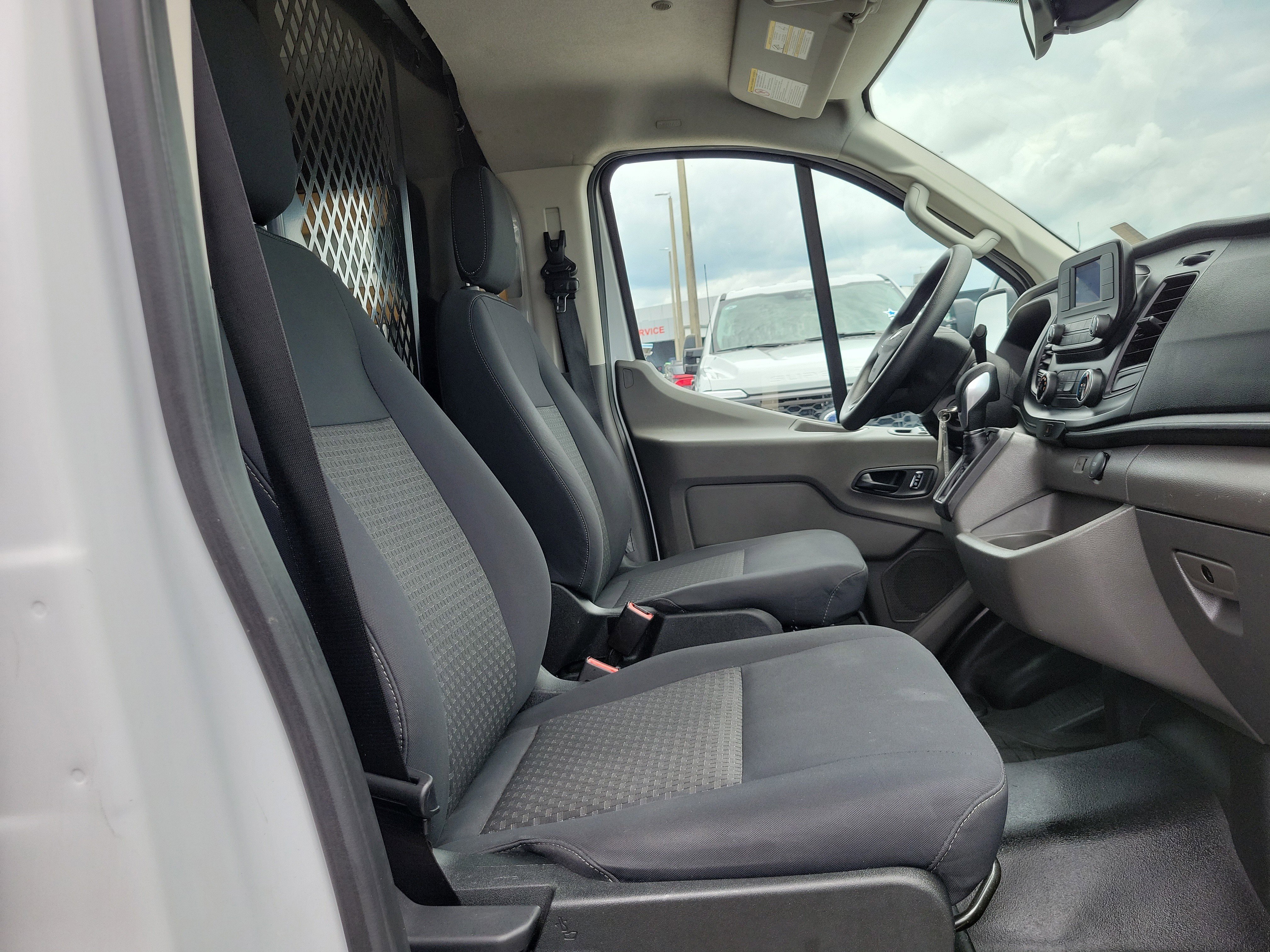 Used 2024 Ford Transit 250 Low Roof w/ Exterior Upgrade Package RWD image 15