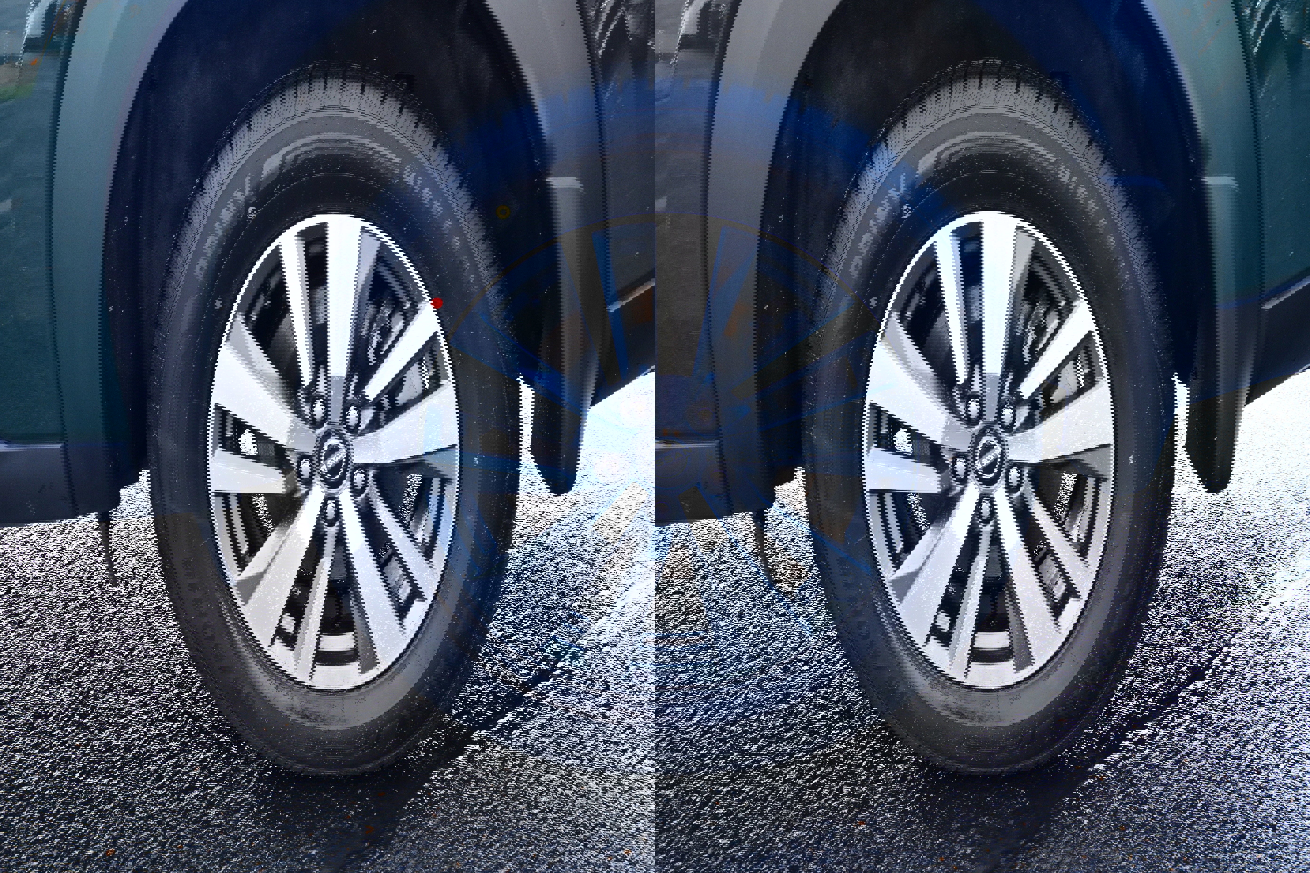 Certified 2024 Nissan Pathfinder SL w/ Lighting Package (N92) image 10