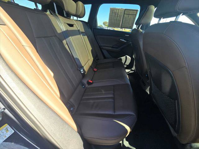 Used 2025 Audi Q6 e-tron Prestige AWD/4WD image 13