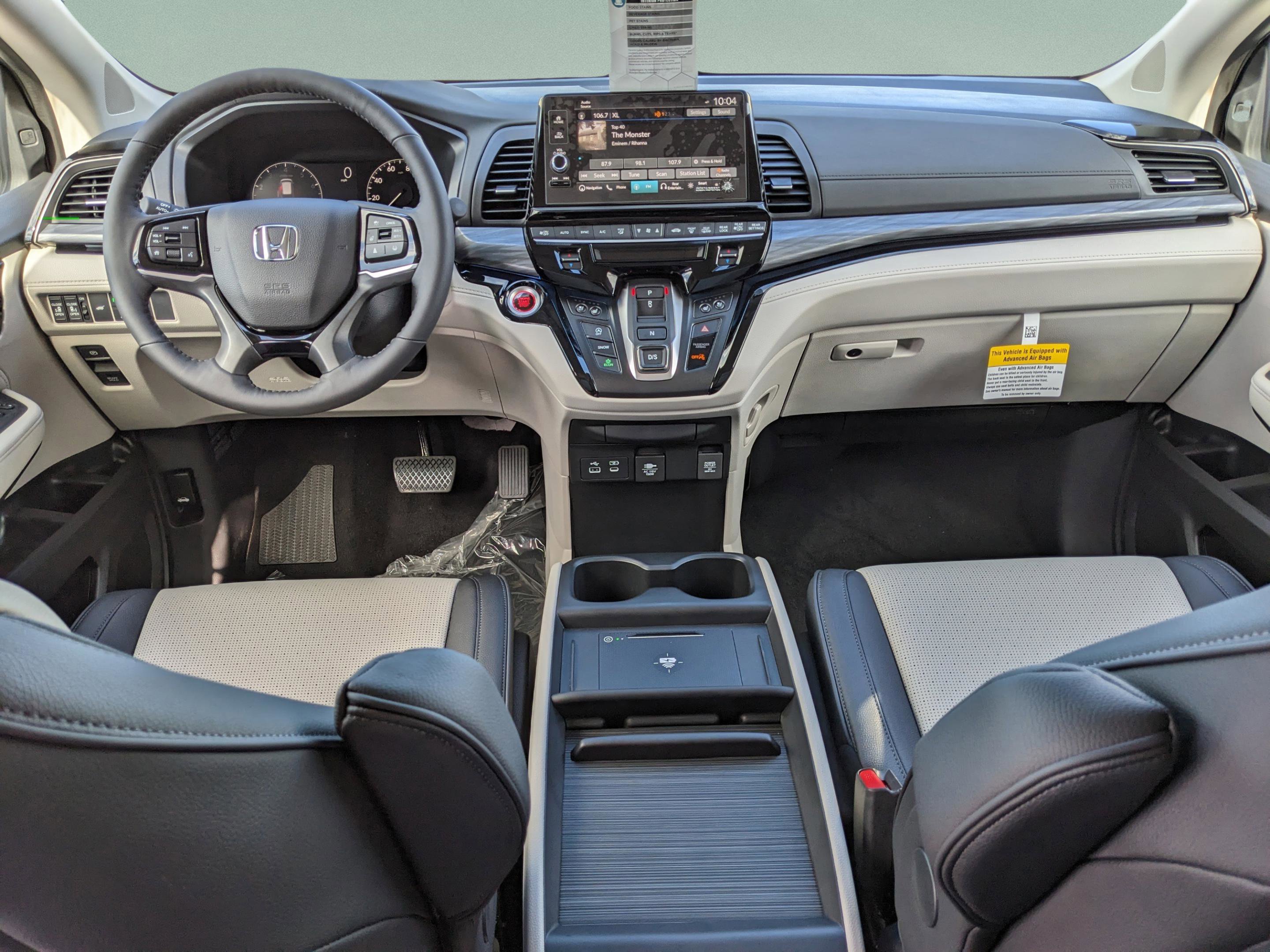New 2026 Honda Odyssey Elite image 14