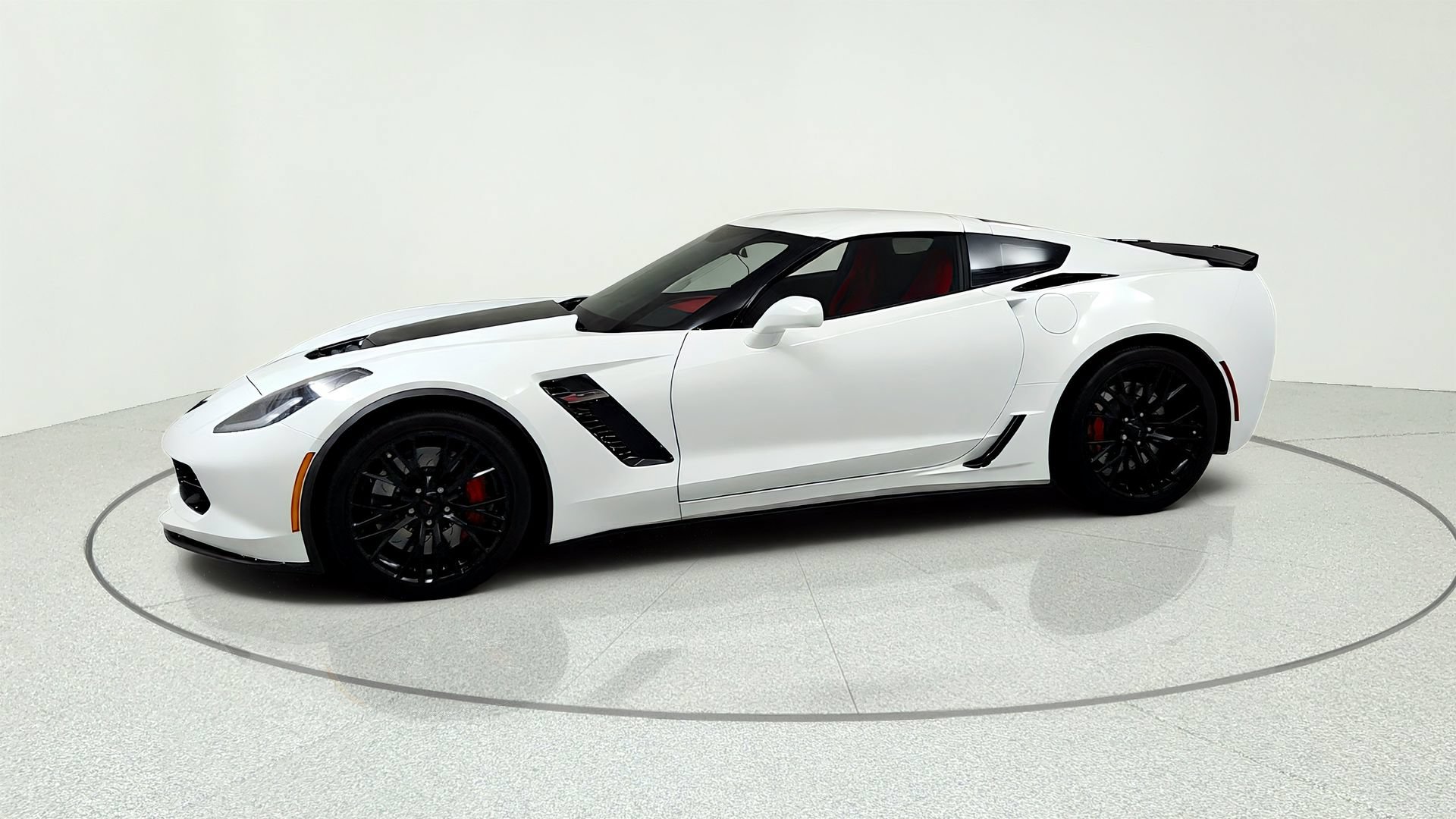Used 2016 Chevrolet Corvette Z06 w/ 2LZ Preferred Equipment Group RWD image 2