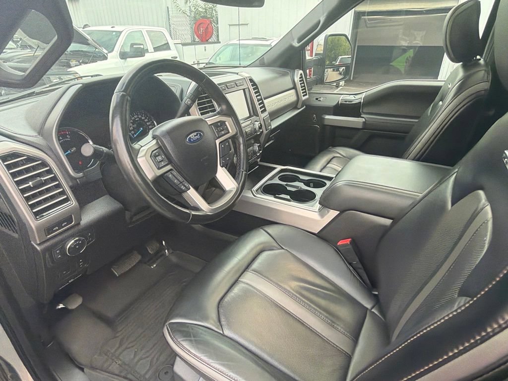 Used 2021 Ford F350 Platinum w/ Tremor Off-Road Package AWD/4WD image 21