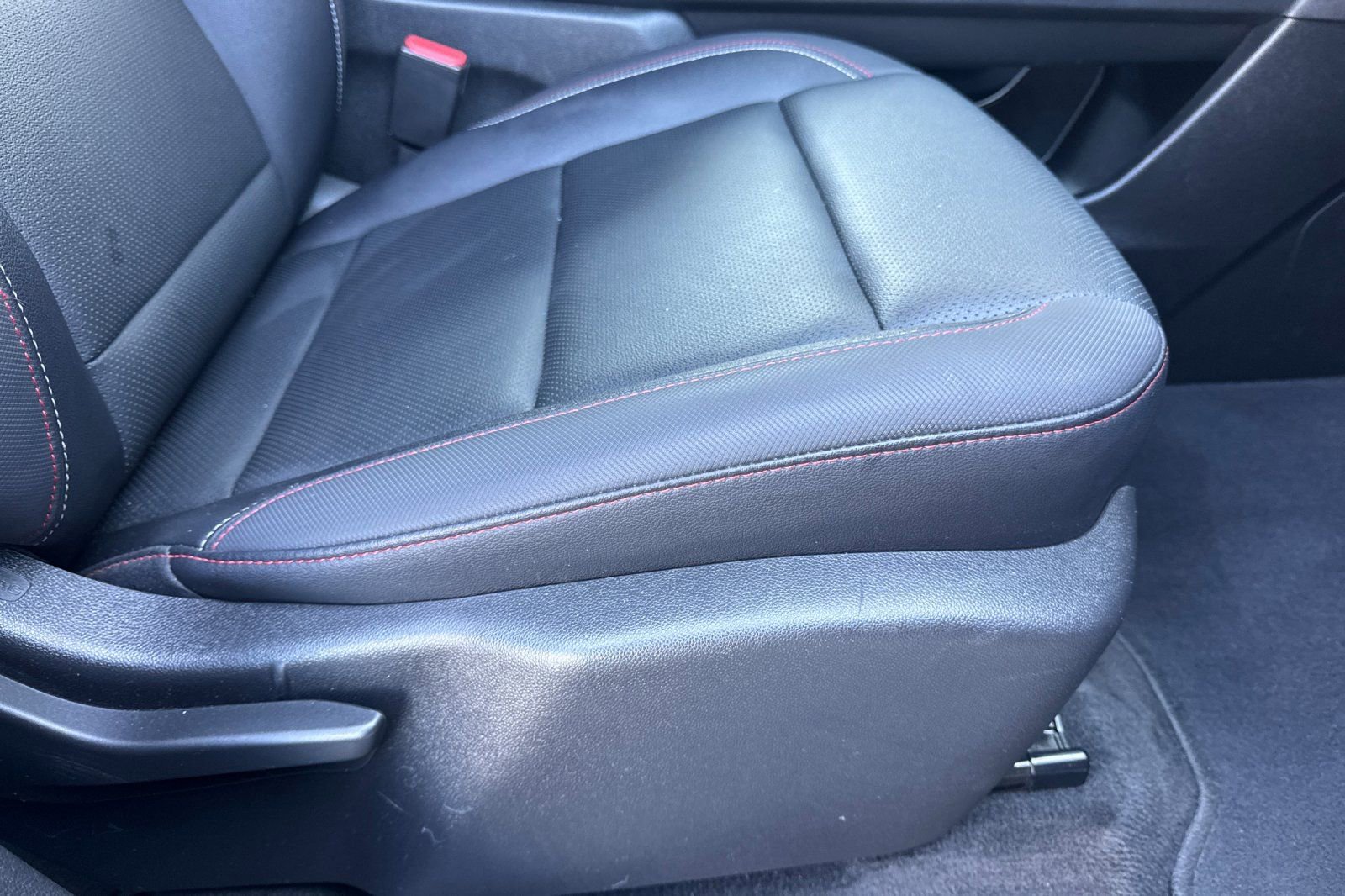 Used 2025 Chevrolet Traverse Z71 AWD/4WD image 25