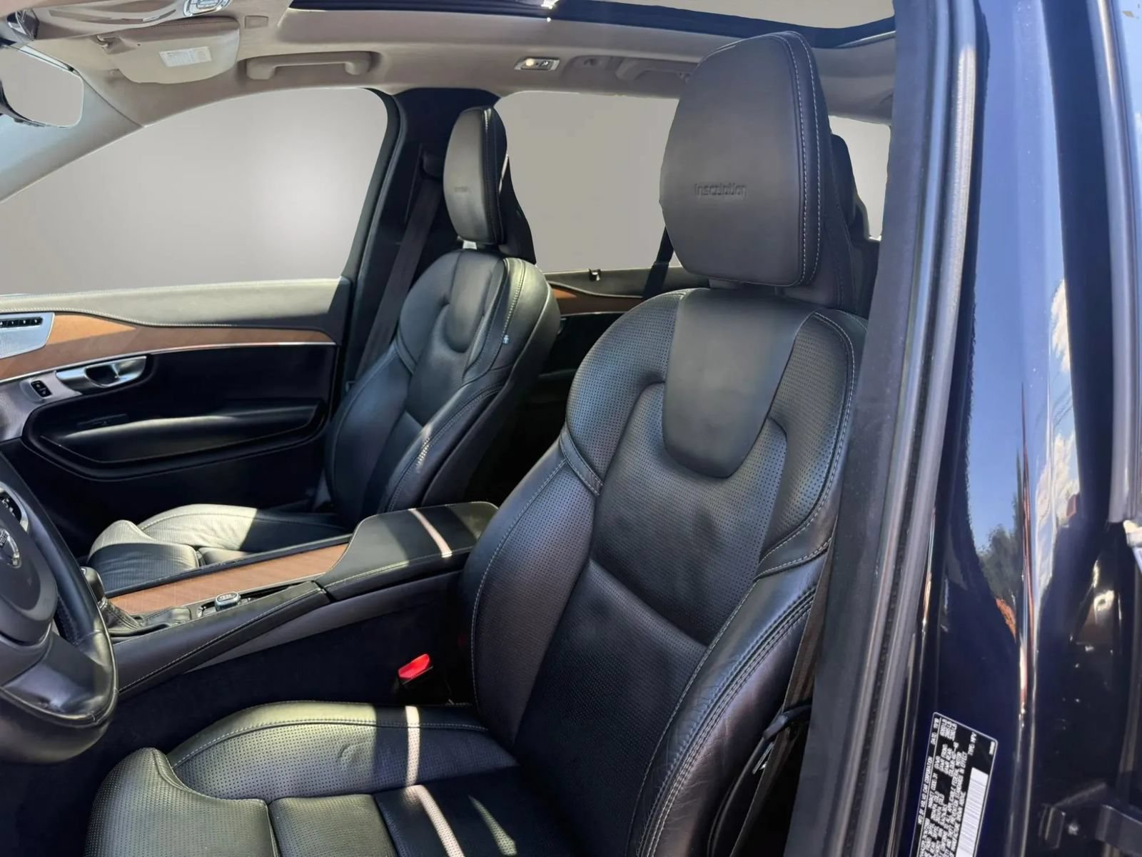 Used 2019 Volvo XC90 T6 Inscription w/ Luxury Package AWD/4WD image 15