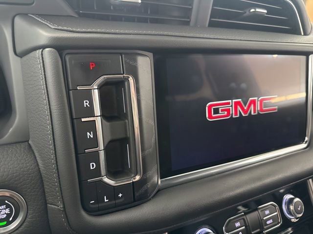 Used 2023 GMC Yukon XL Denali AWD/4WD image 45