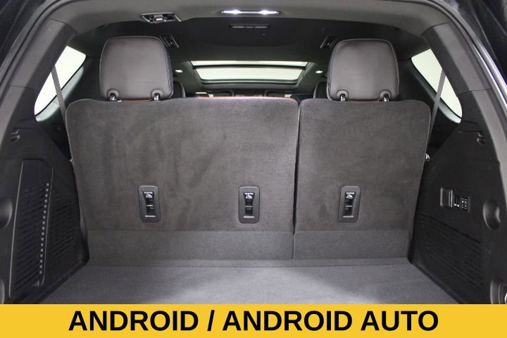 Used 2023 GMC Yukon Denali Ultimate image 17